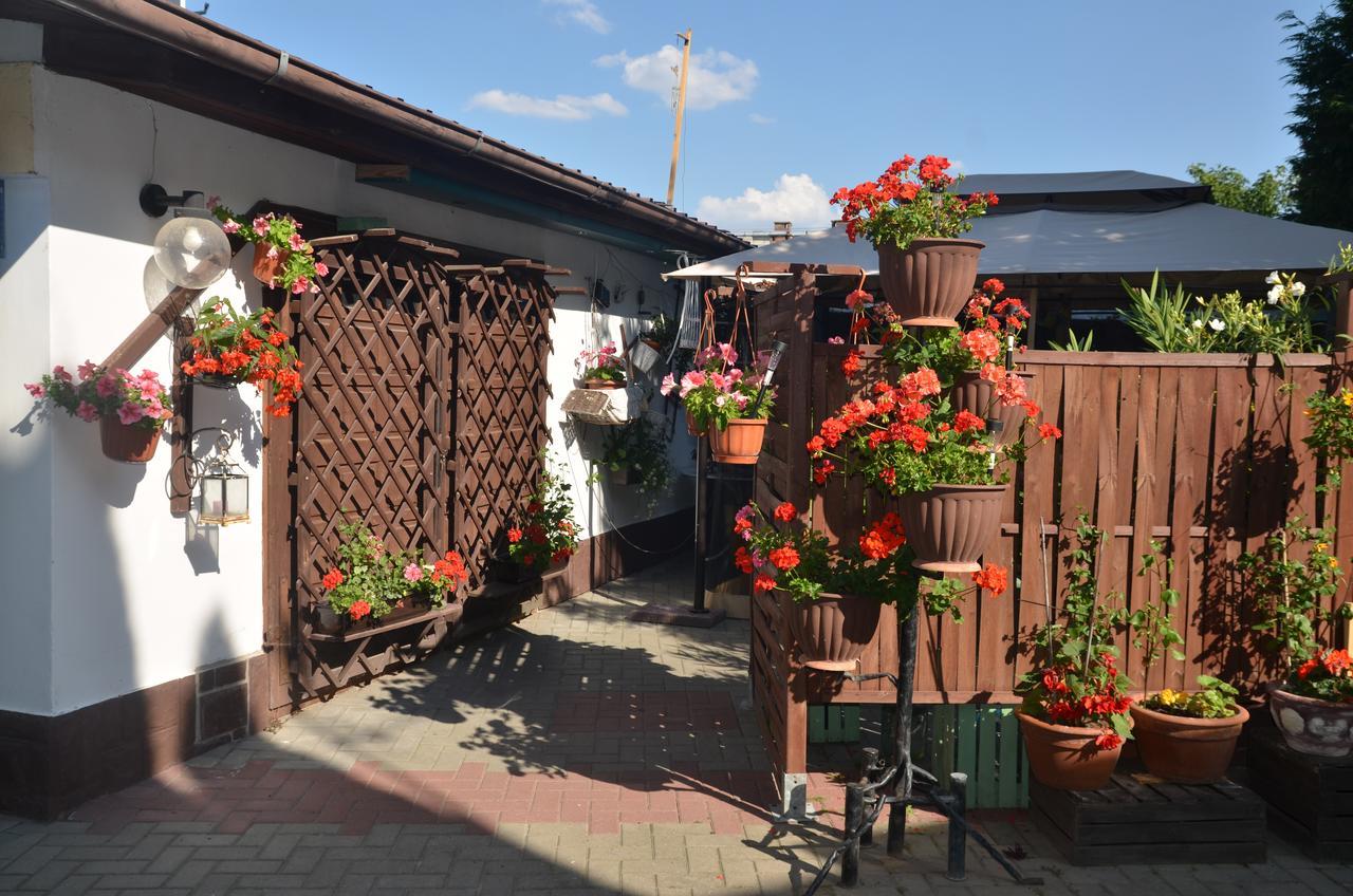 Motel Eden Zamosc  Exterior photo