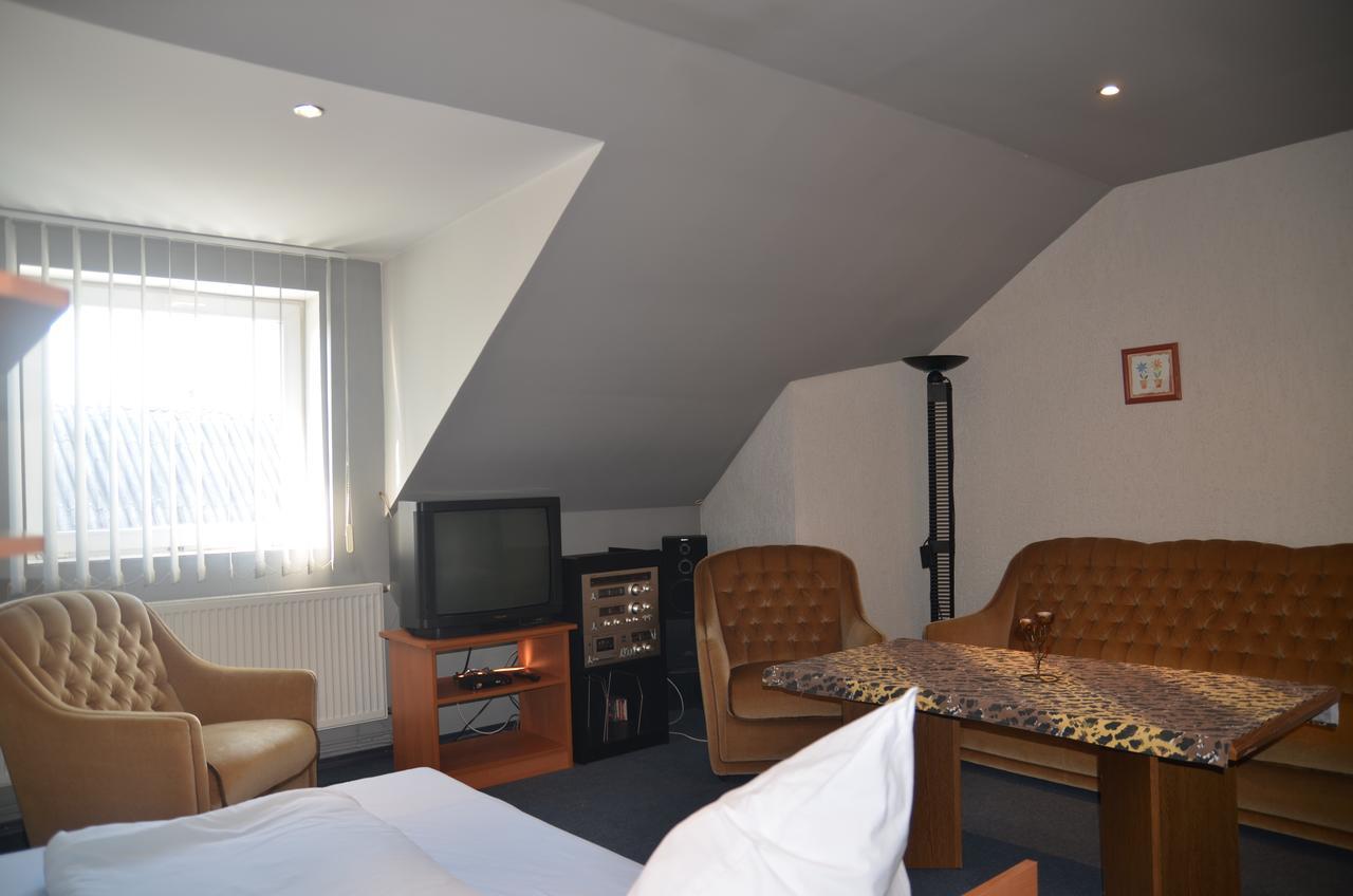 Motel Eden Zamosc  Exterior photo